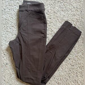4 TALL - Old Navy High Rise Pixie Skinny Split Hem dress pants